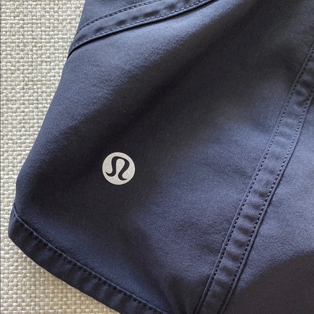 Lululemon Athletica Tracker Low-Rise Lined Short 4” - Picture 2 of 6